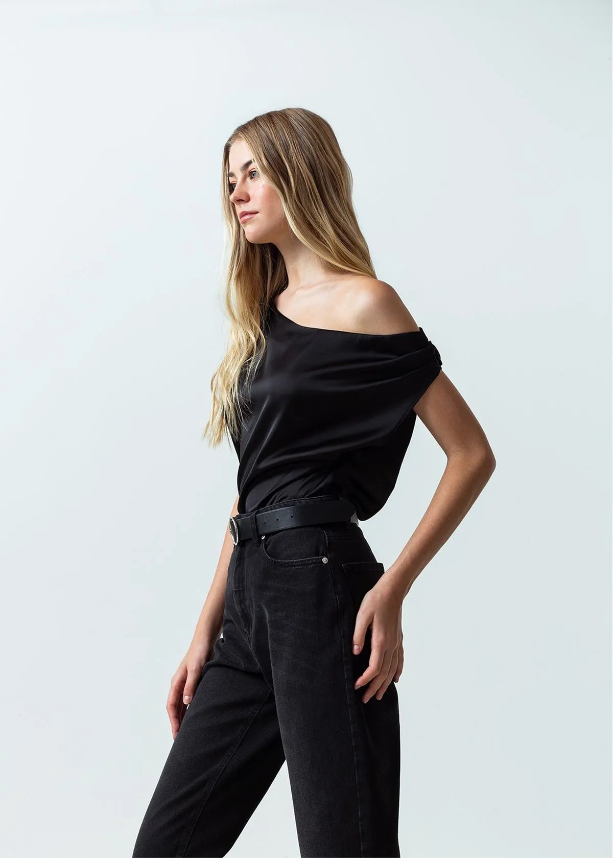 Shirt sleeve shirt in satin