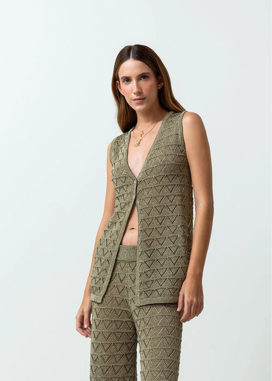 Knitted shirt