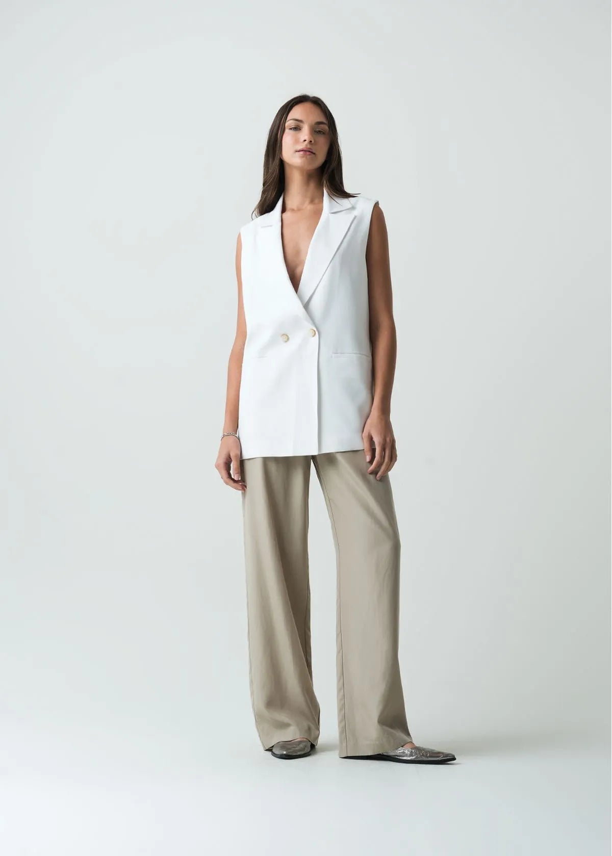 Vest with lape collar