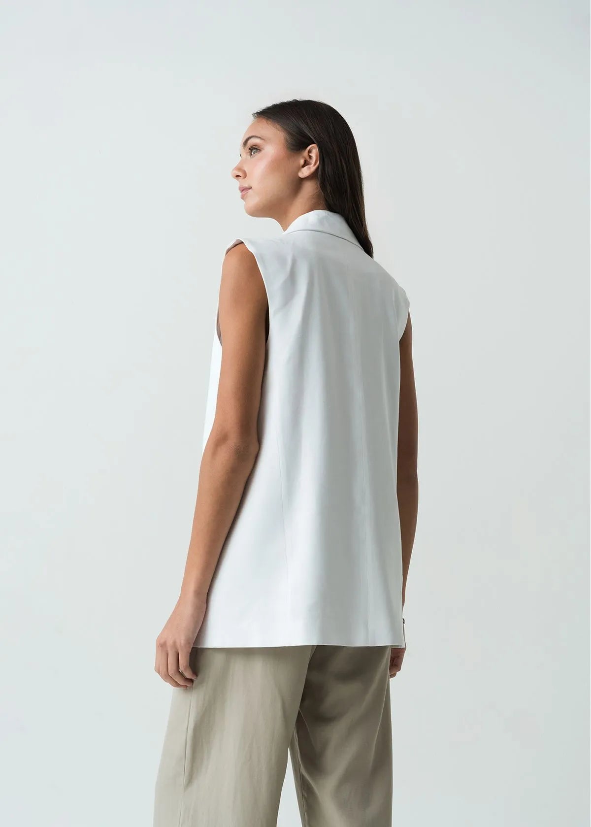 Vest with lape collar