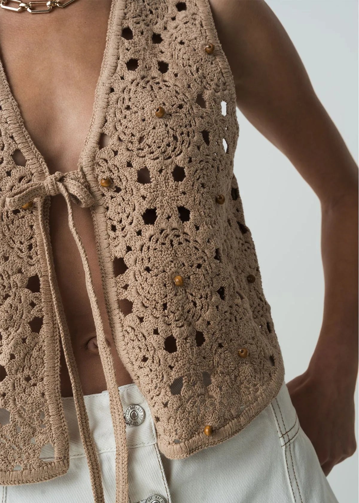 Open design woven shirt
