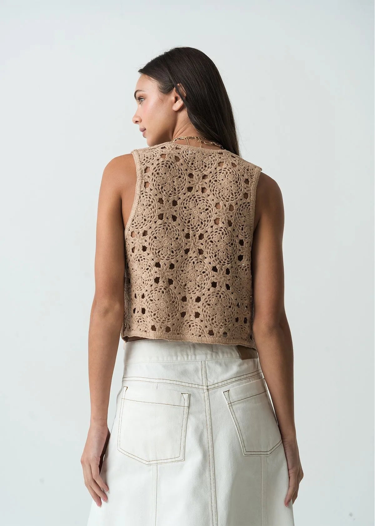 Open design woven shirt