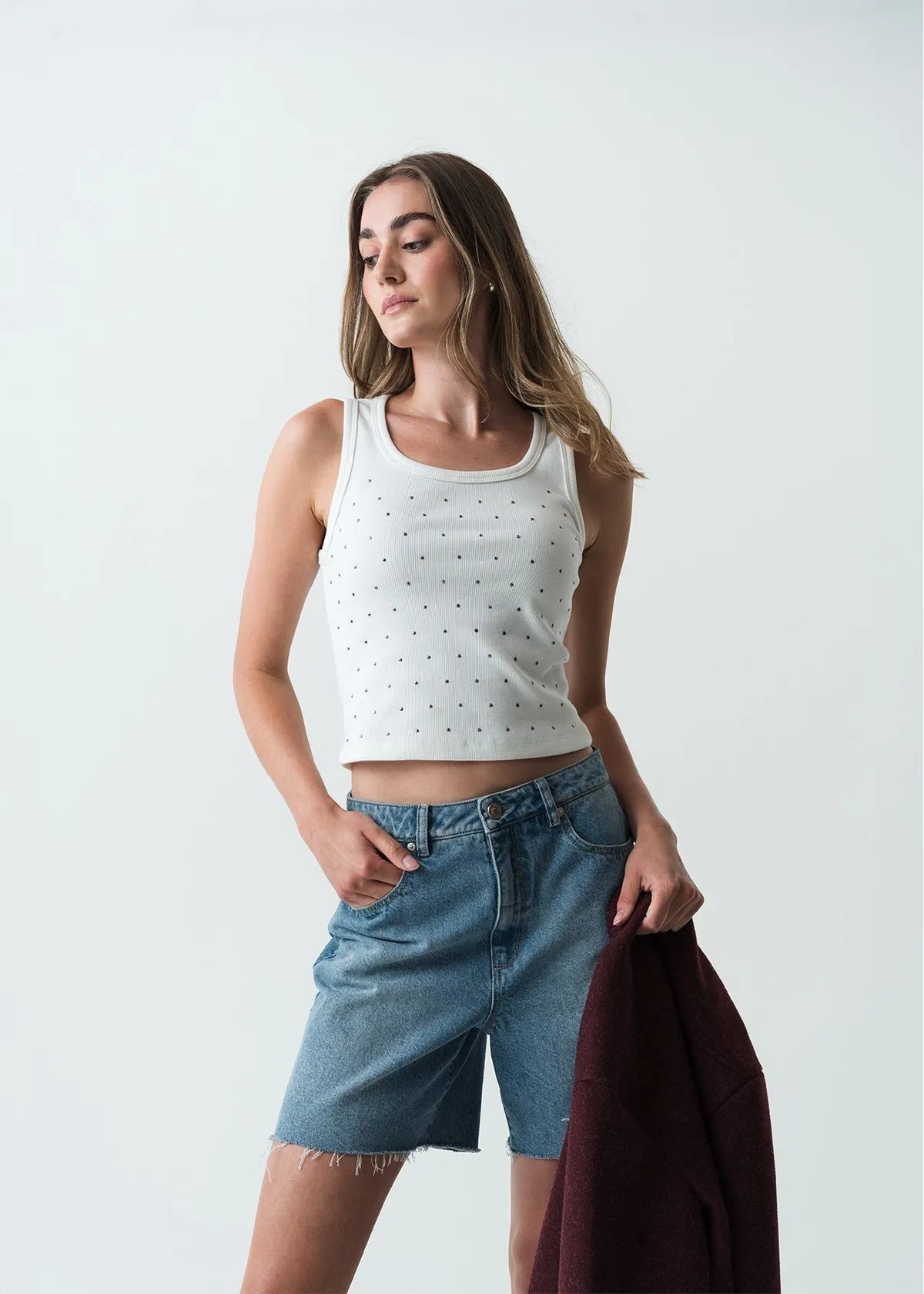 Sisa sleeve T-shirt with details