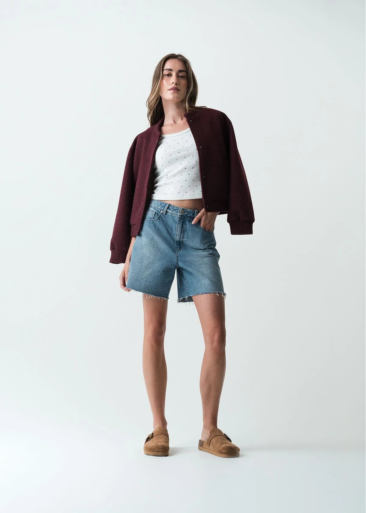 Sisa sleeve T-shirt with details