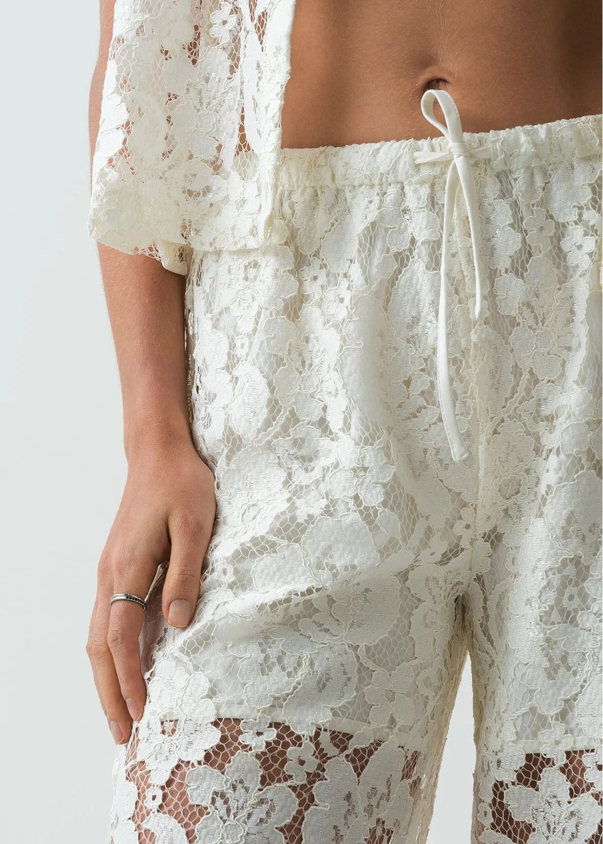 Pants in woven fabric