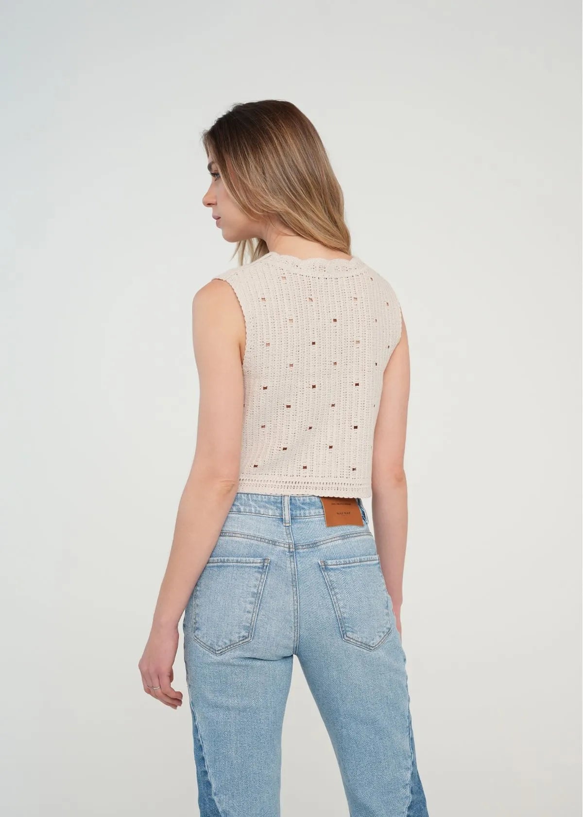 Woven shirt with armhole sleeve