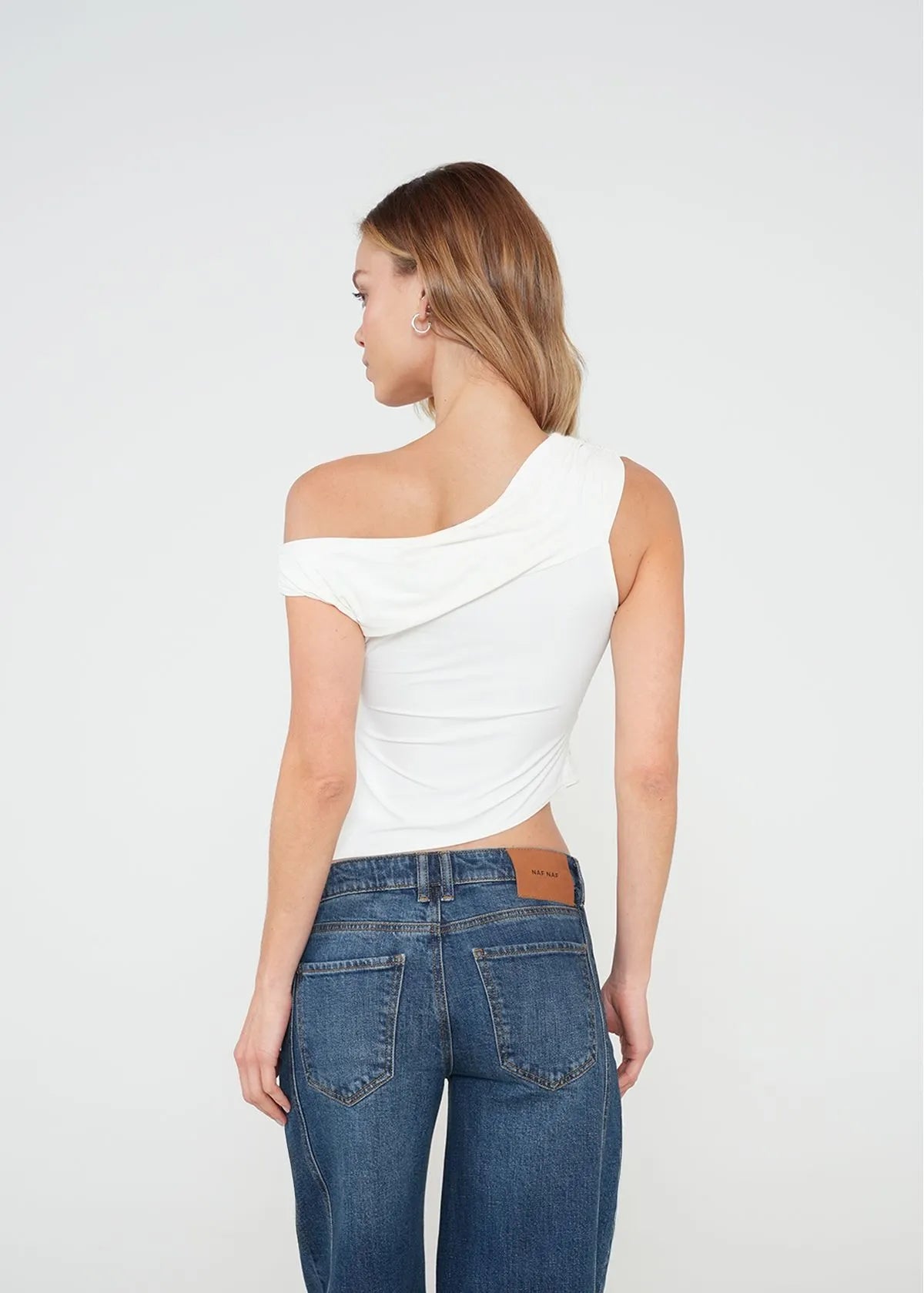 T-shirt with drape effect