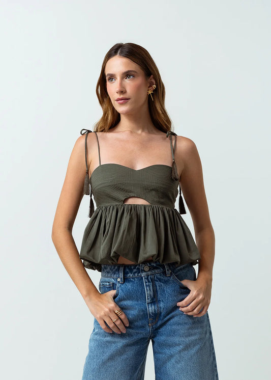 Crop shirt with straps