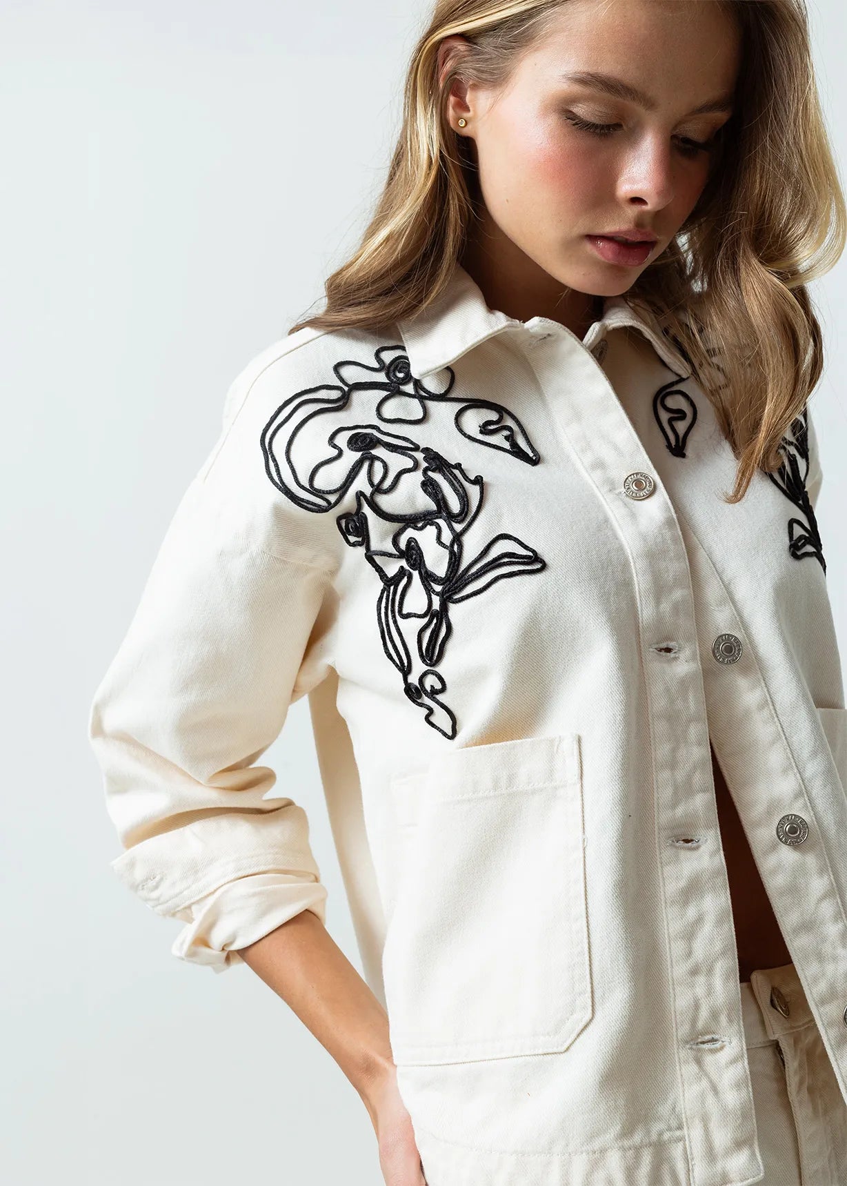 PRINTED WHITE DENIM OVERSIZED