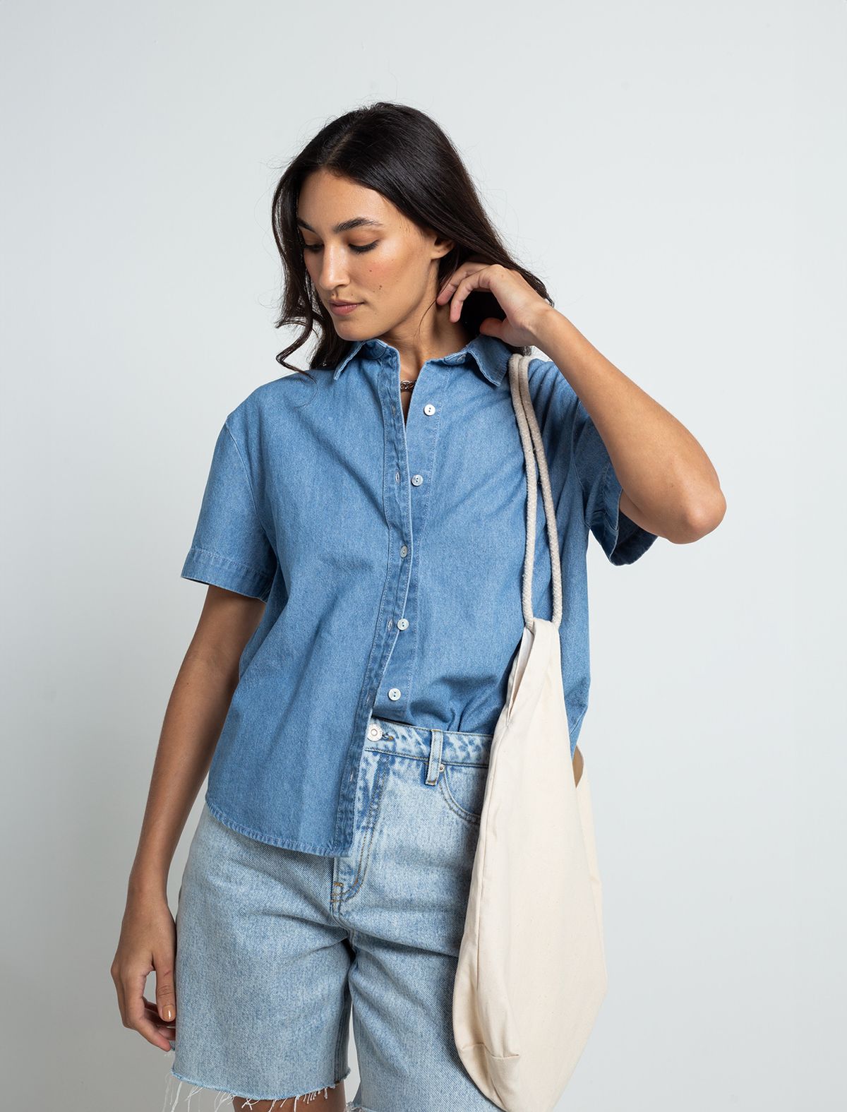Classic collar shirt