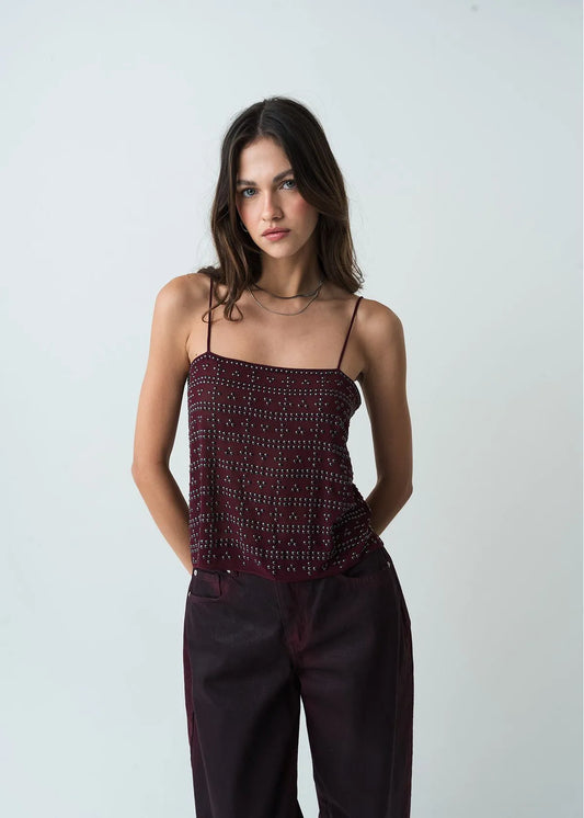 Sleeve strappy shirt with neckline