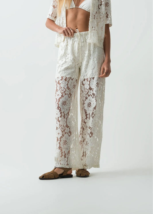 Pants in woven fabric