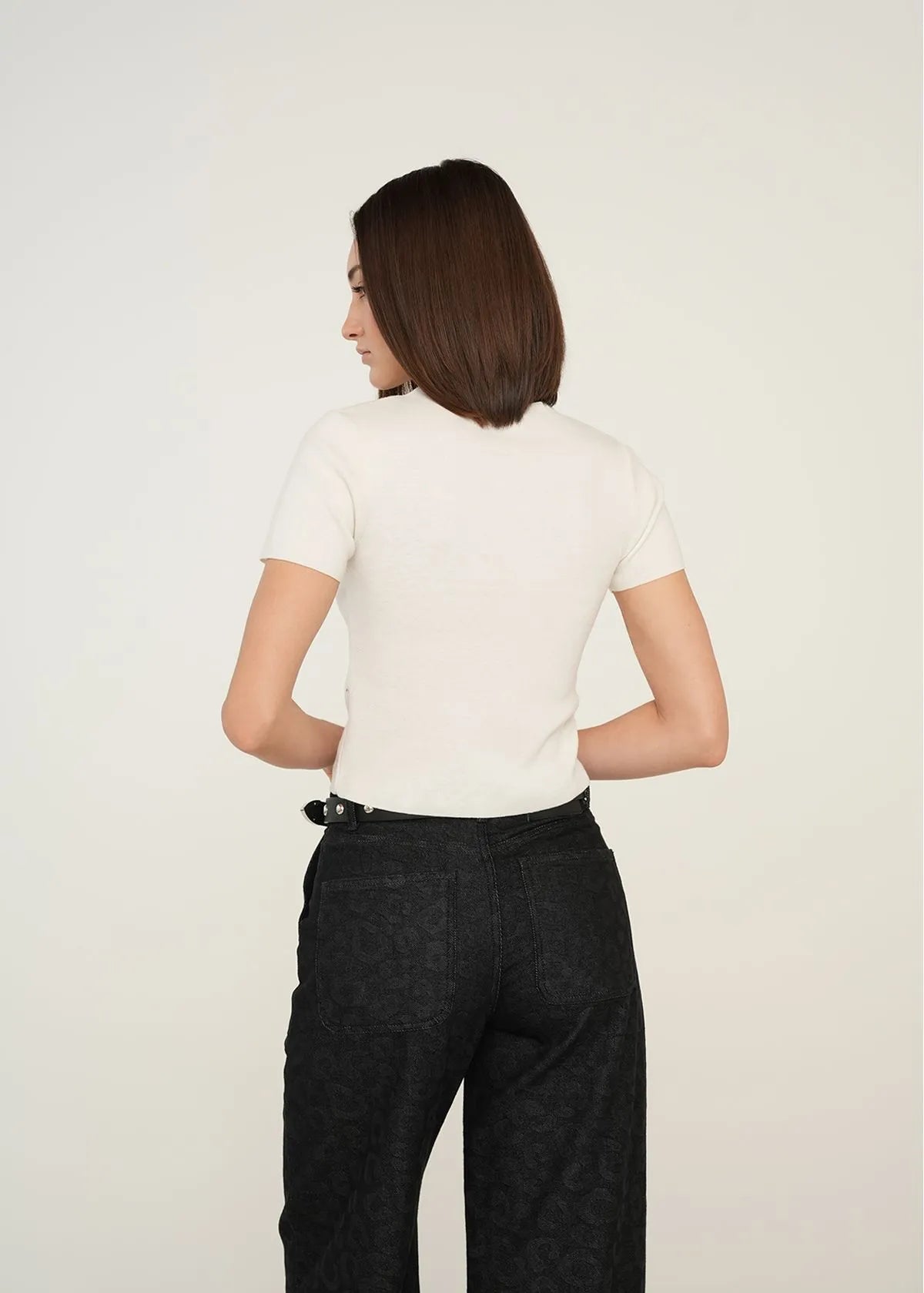 Woven T-shirt with mini glitter
