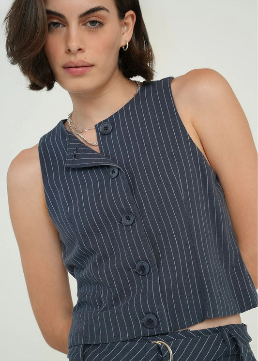 Vest type shirt