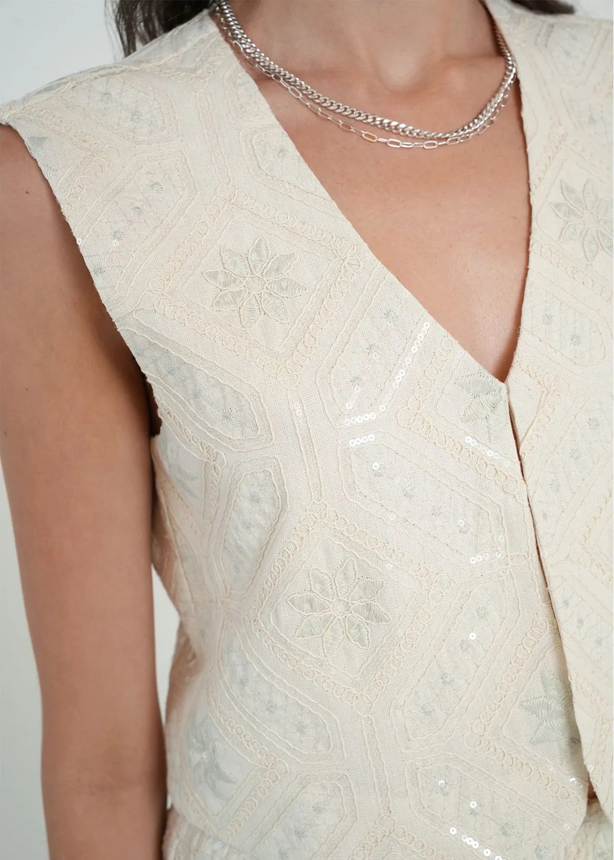 Vest type shirt
