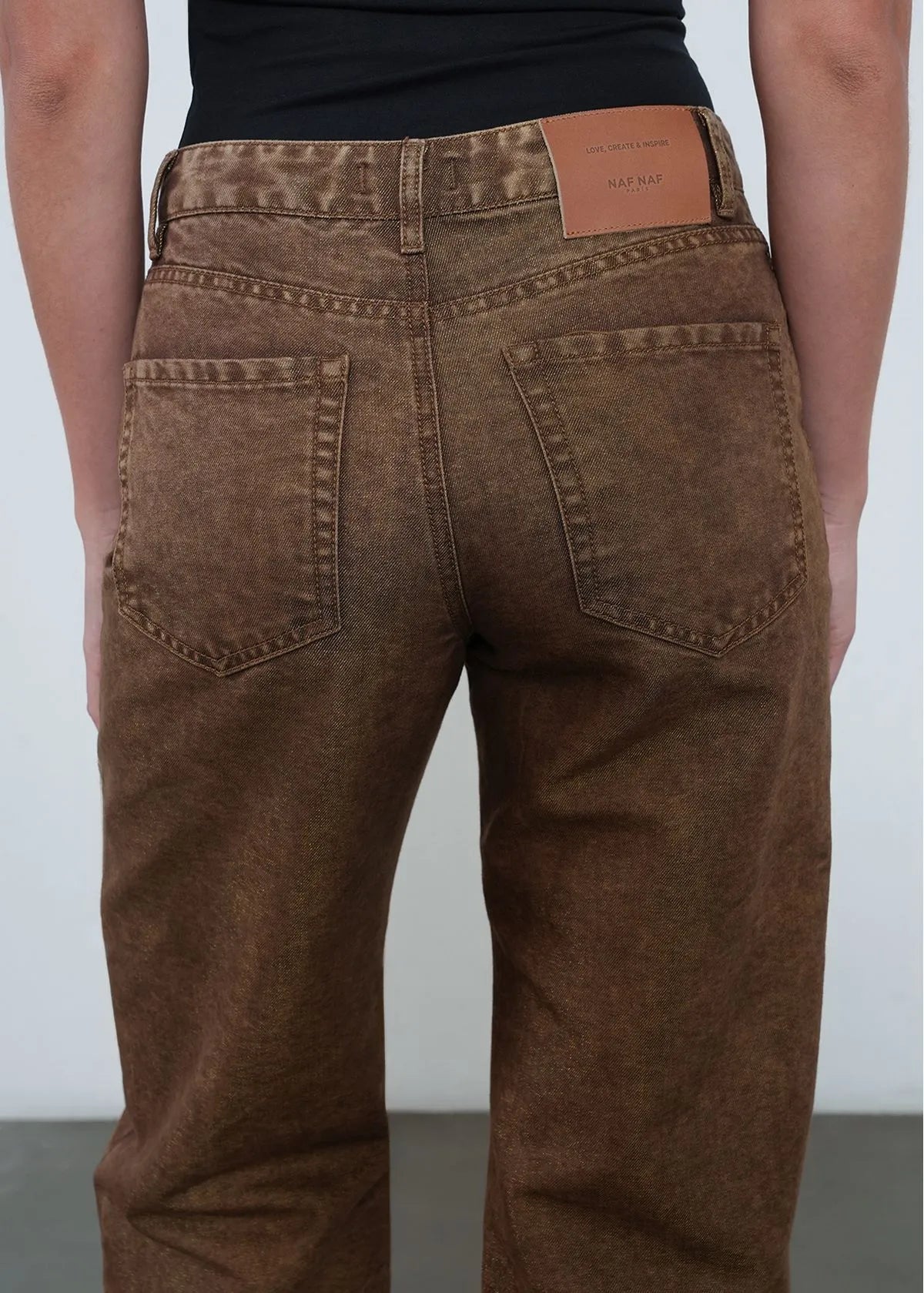Jean Straight