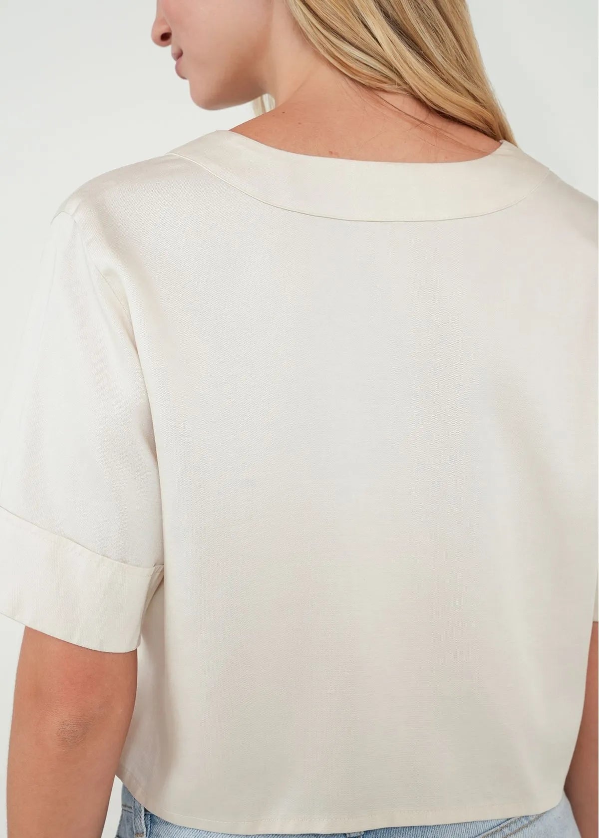 Crop shirt