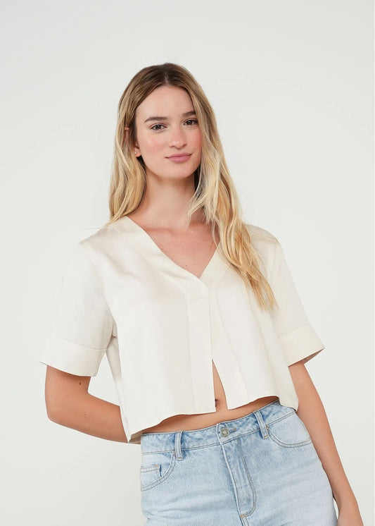 Crop shirt