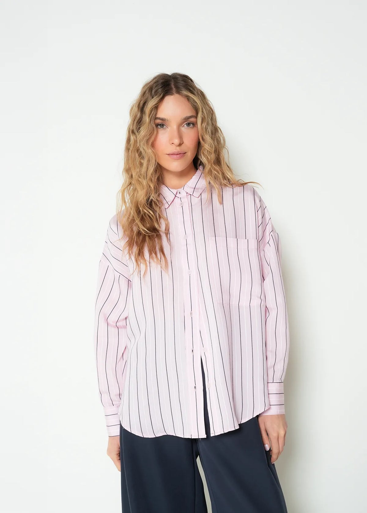 Regular long sleeve striped shirt
