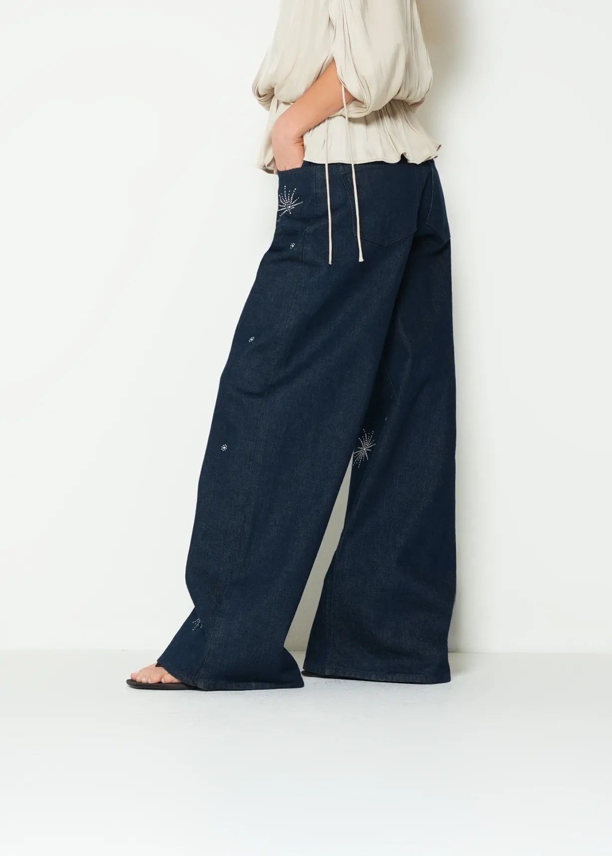 Jean wide leg low waist with appliques