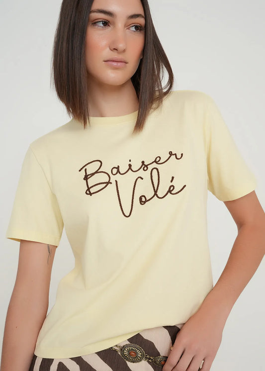 Short sleeve T-shirt .