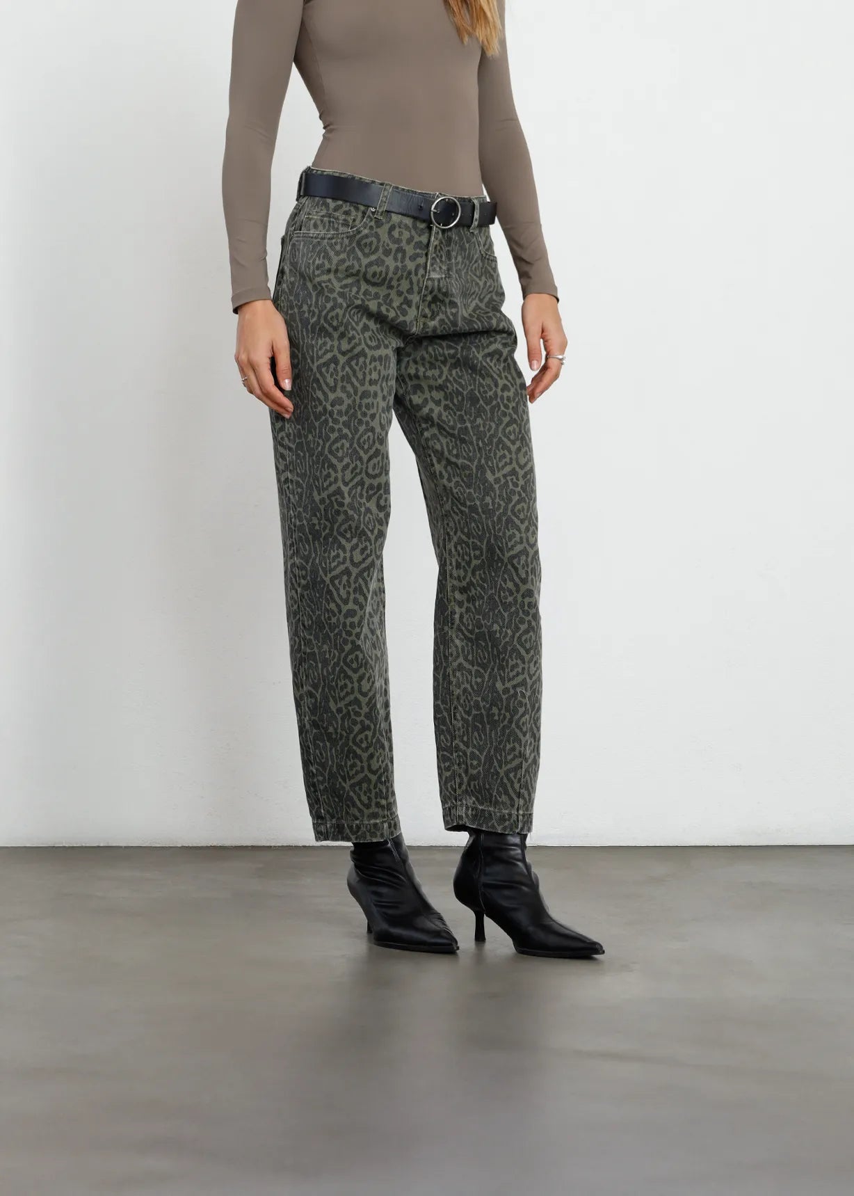 Jean Baggy en animal print