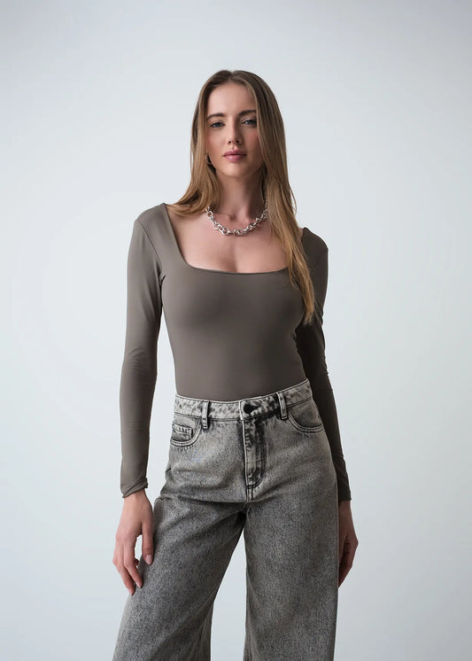 Long sleeve bodysuit