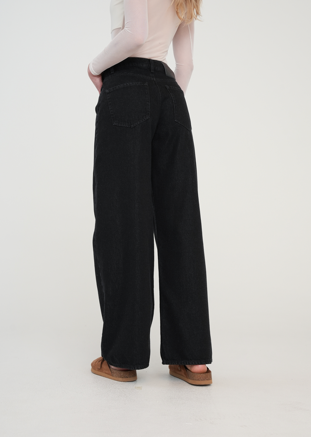 High-rise black wide leg jeans
